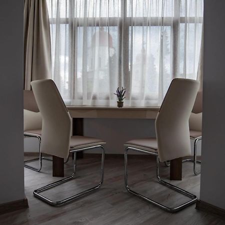 Apartament Natalia Tîrgu Ocna Εξωτερικό φωτογραφία