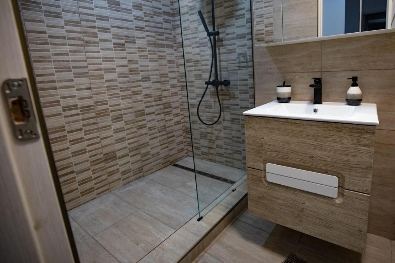 Apartament Natalia Tîrgu Ocna Εξωτερικό φωτογραφία